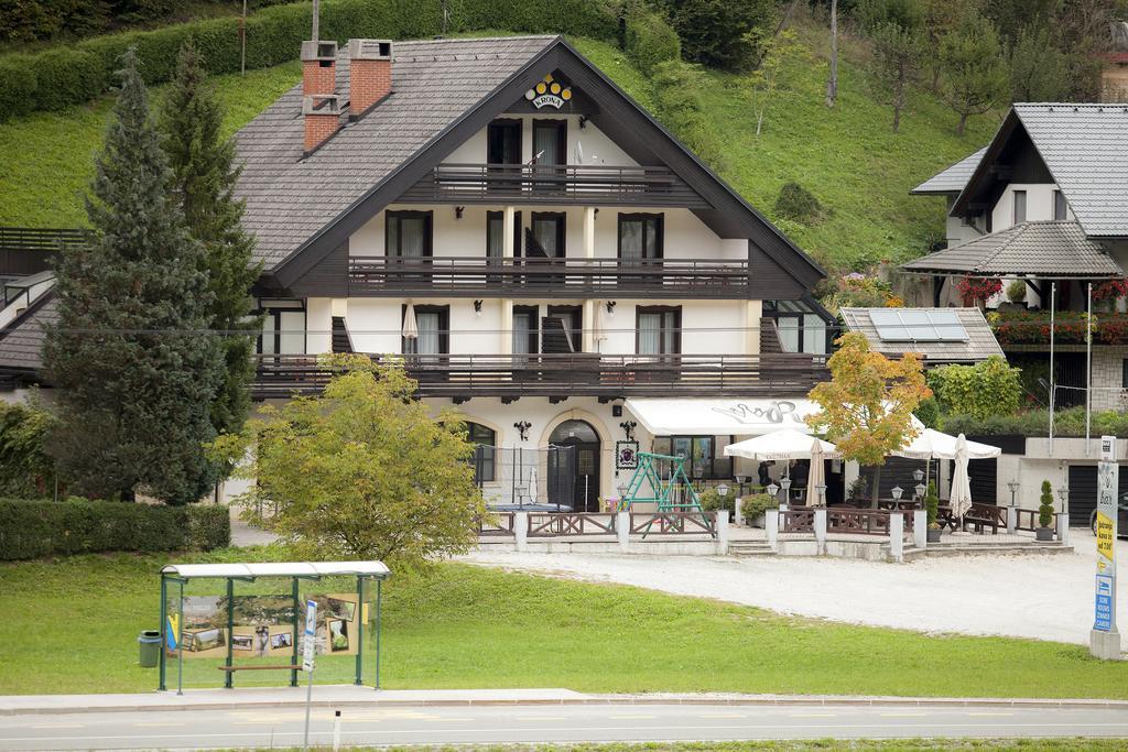 Sobe Krona Radovljica Exterior foto