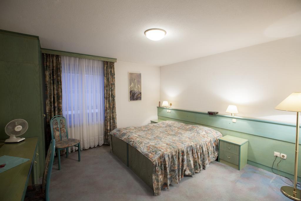 Sobe Krona Radovljica Quarto foto